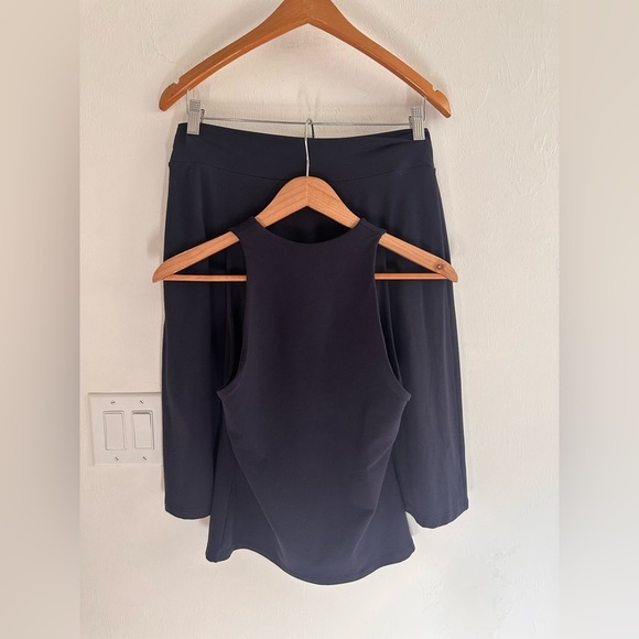 Susana Monaco Skirt Set in Navy Blue Sz L - Picture 4 of 10